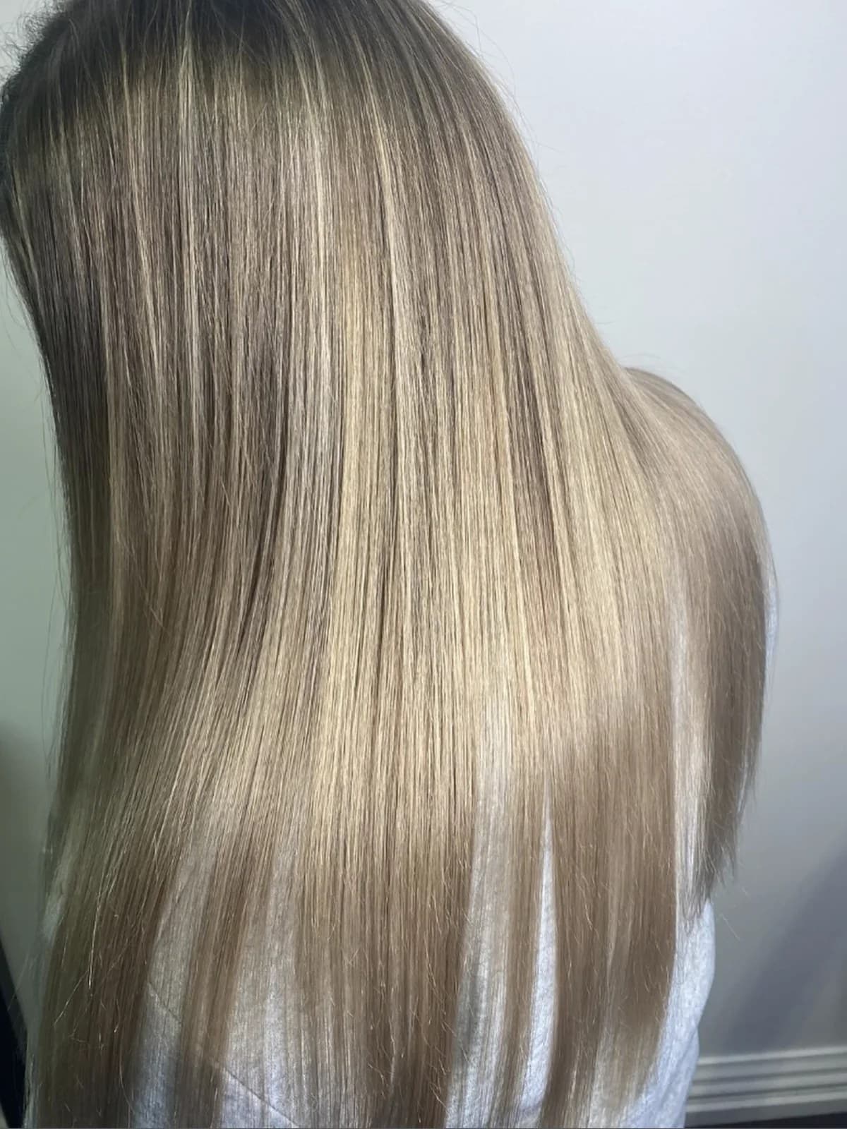Long, healthy blonde balayage